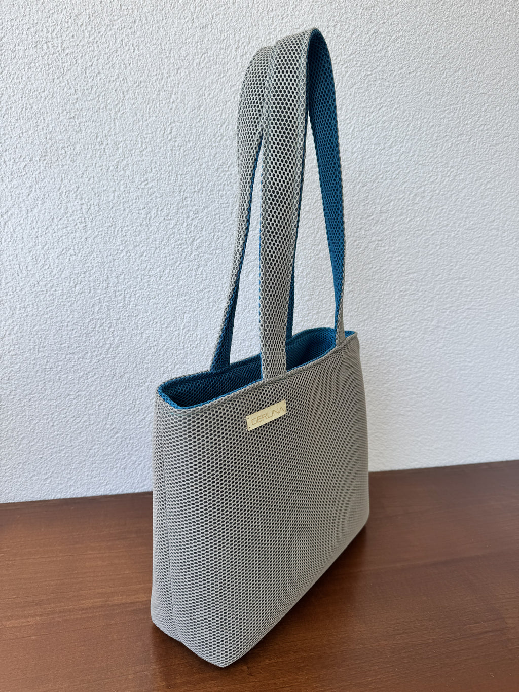 GERLINA Handtasche Medium – Blau/Grau (Unikat)